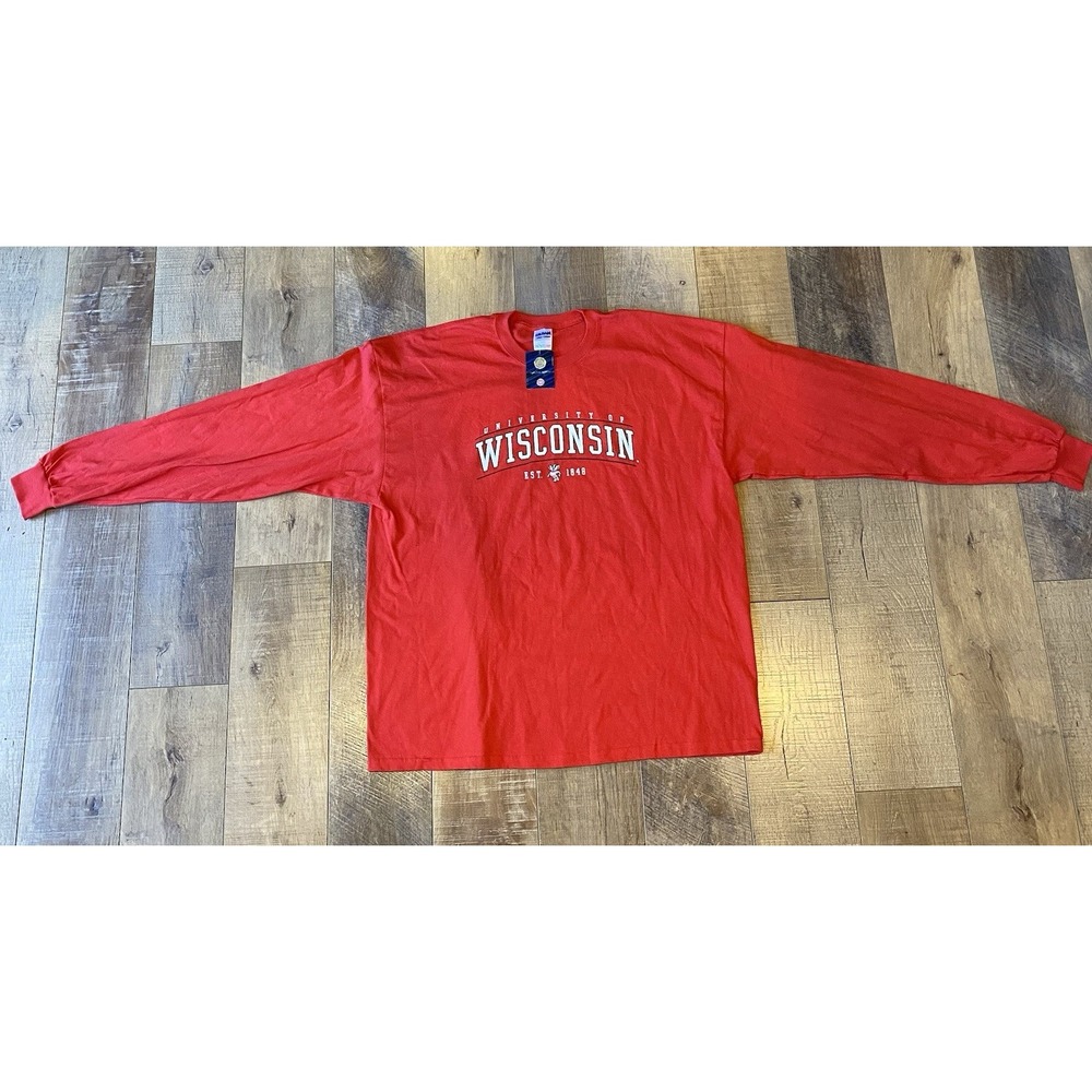 Wisconsin Badgers Long Sleeve Shirt Mens 2XL Red Gildan UW Madison NWT